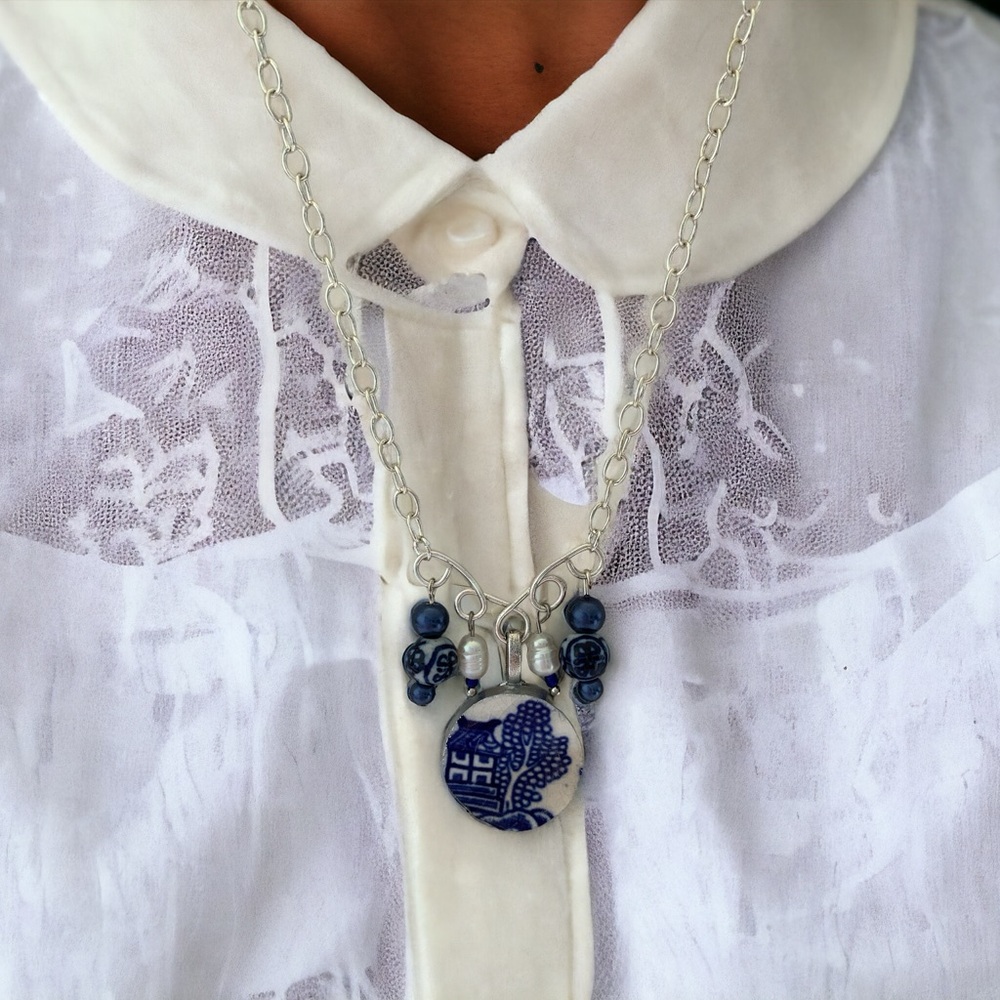 Vintage Willow china pendant with freshwater pearl and glass bead accents